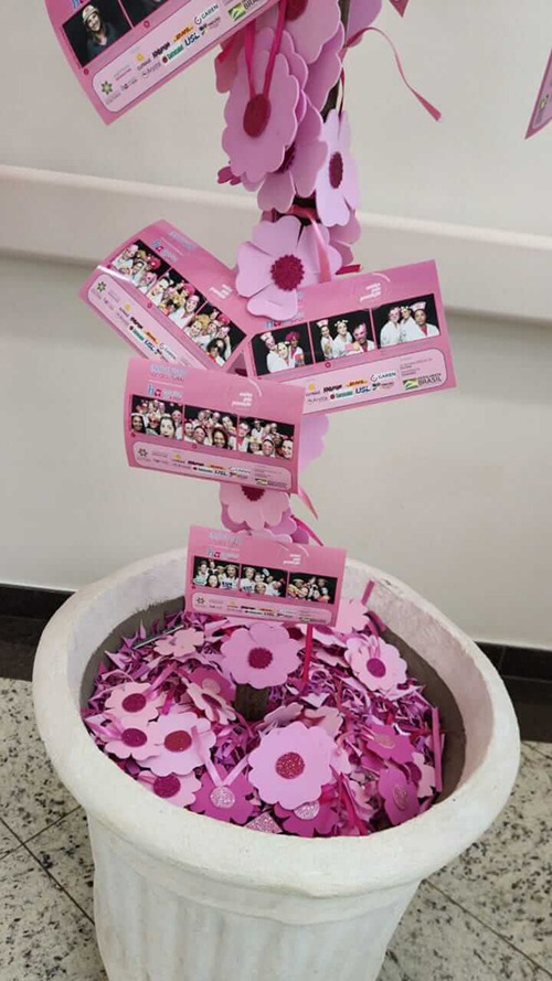 2b4c4b28-f0d7-49de-8619-0b3aa55c3aba